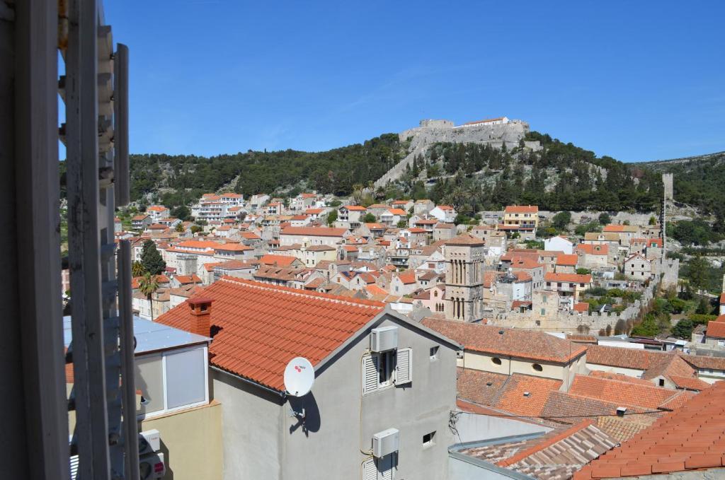 Apartments Tudor Nikola Đảo Hvar Phòng bức ảnh
